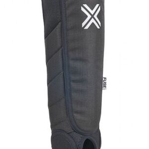 Защита голени FUSE Alpha shin whip ankle pad L