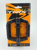 Педали TRIX PLATFORM алюминиевые, 107x98мм, резьба 9/16", с шипами, черные	